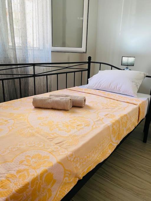 Modern 2Br Near Centre -5Min Wlk Apartment Patras Ngoại thất bức ảnh